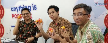 Sambut Tahun Baru Imlek, Docotel Ungkap Rasa Syukur dengan Bagi-bagi Jeruk Mandarin
