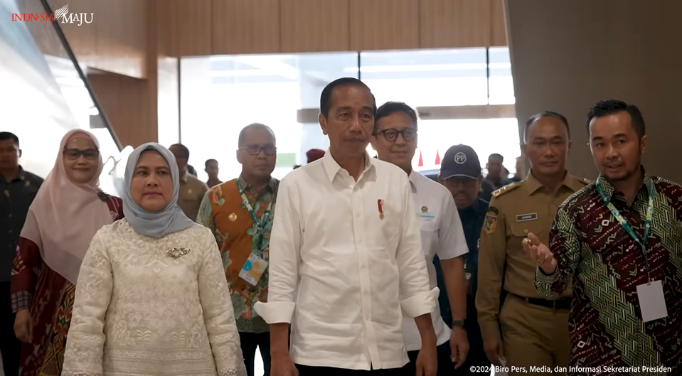 jokowi rumah sakit kemenkes makassar 3